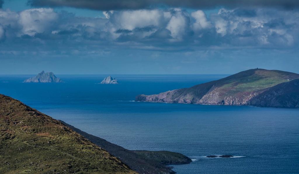 Skellig Port Accomodation - Sea View Rooms Ensuite Portmagee Bagian luar foto